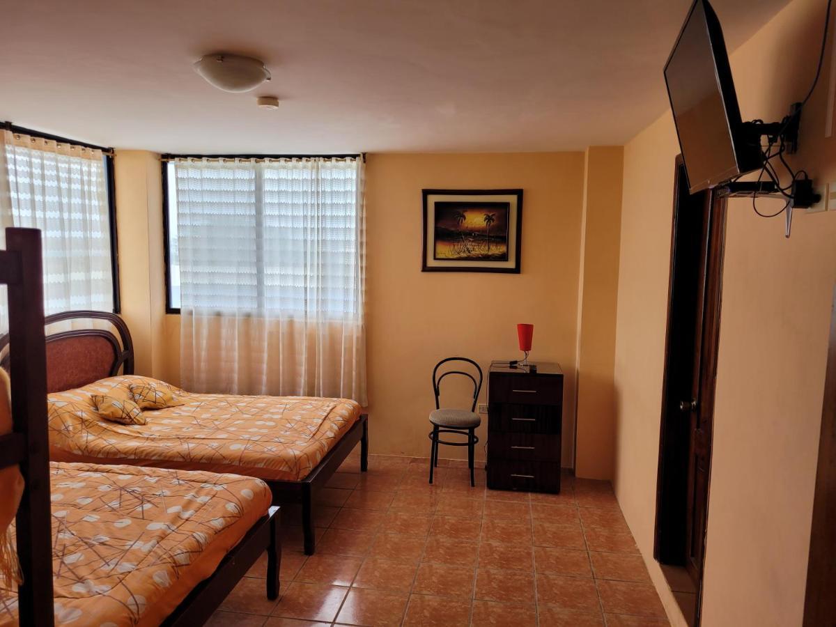 Hostal Haziel Salinas (Santa Elena) Exterior foto