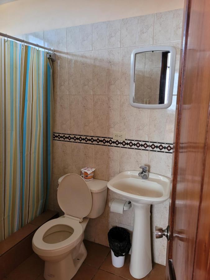 Hostal Haziel Salinas (Santa Elena) Exterior foto