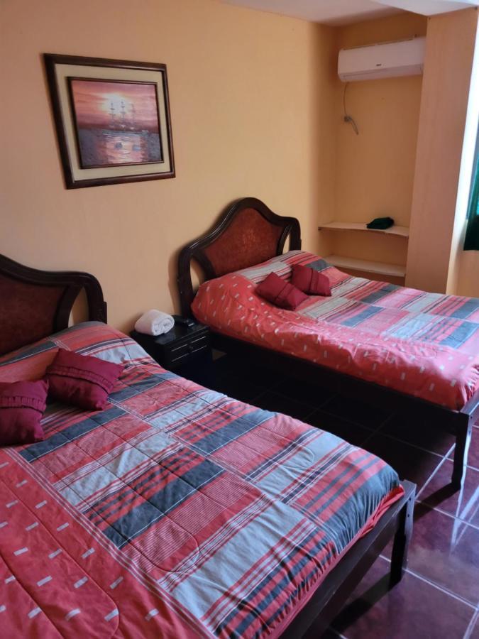 Hostal Haziel Salinas (Santa Elena) Exterior foto