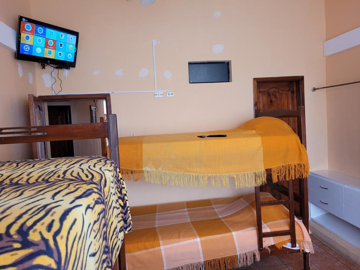 Hostal Haziel Salinas (Santa Elena) Exterior foto