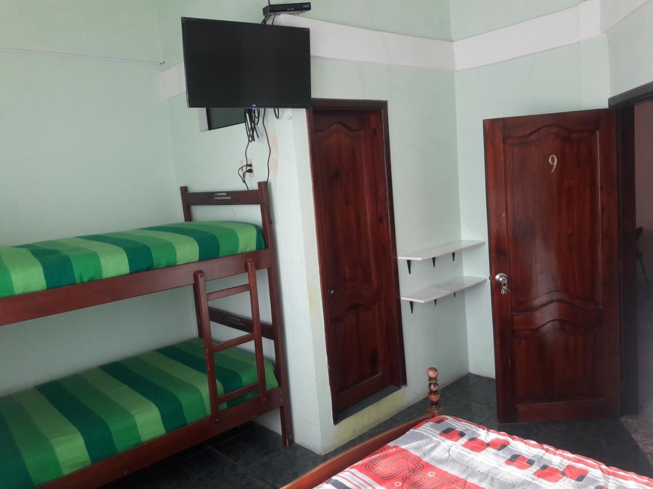 Hostal Haziel Salinas (Santa Elena) Exterior foto